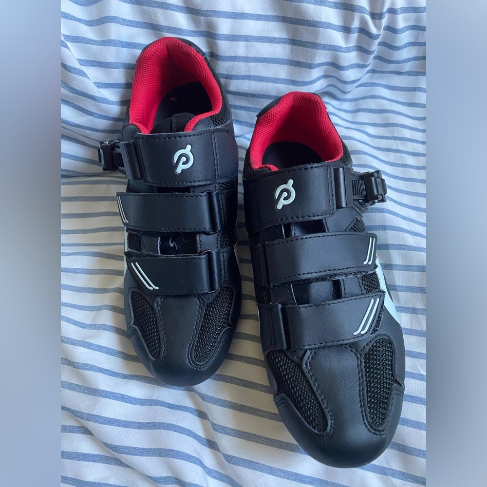 Peloton Cycling Shoes size 40 Men 7 Woman 9